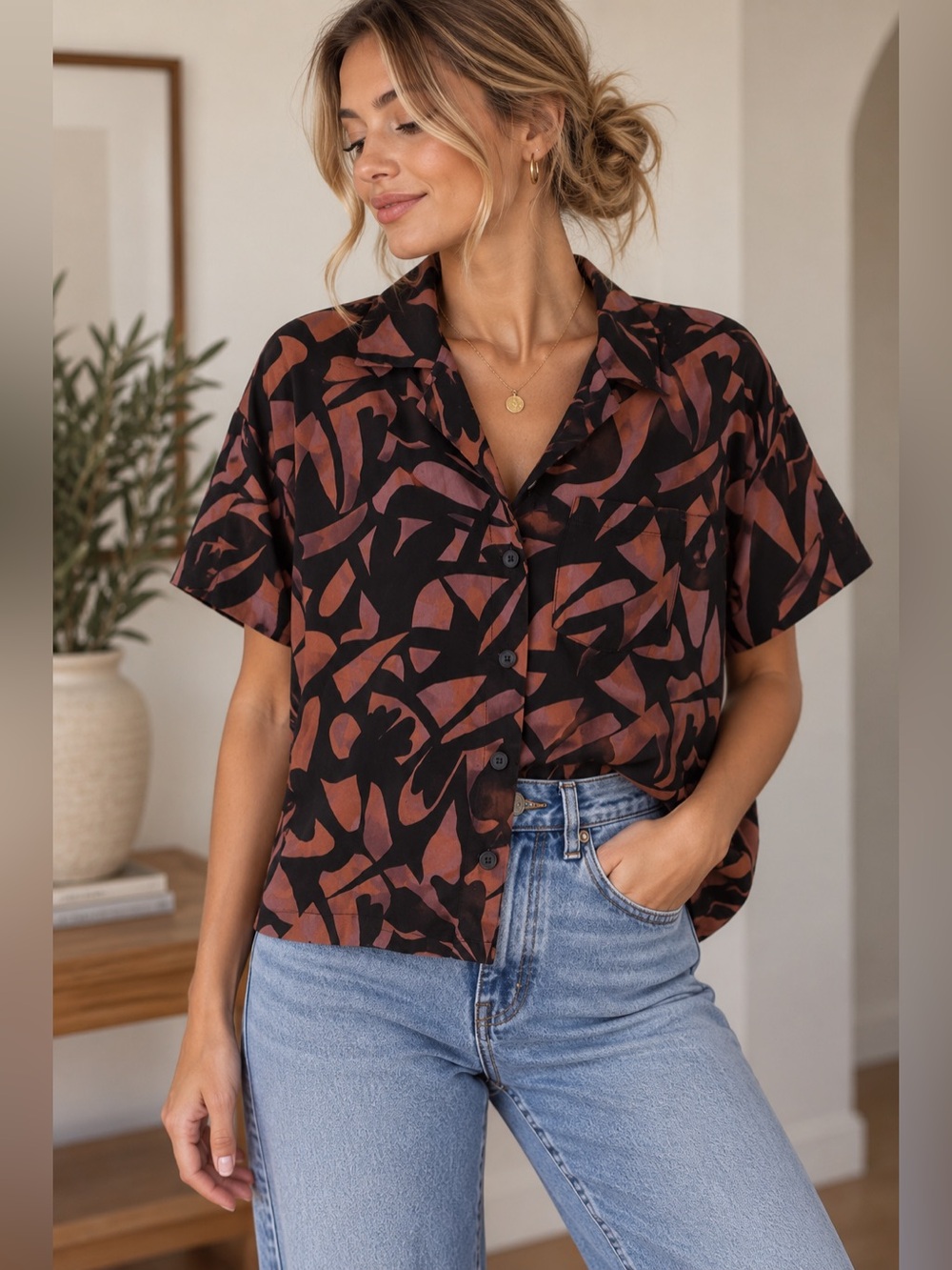 A New Day Women’s Abstract Floral Button Down Shirt Size Small Black Rust